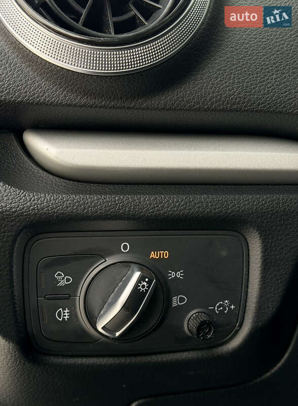 Седан Audi A3 2016 в Запоріжжі фото 27 Седан Audi A3 2016 в Запоріжжі