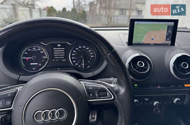 Хэтчбек Audi A3 2016 в Днепре