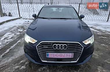 Хэтчбек Audi A3 2017 в Кропивницком