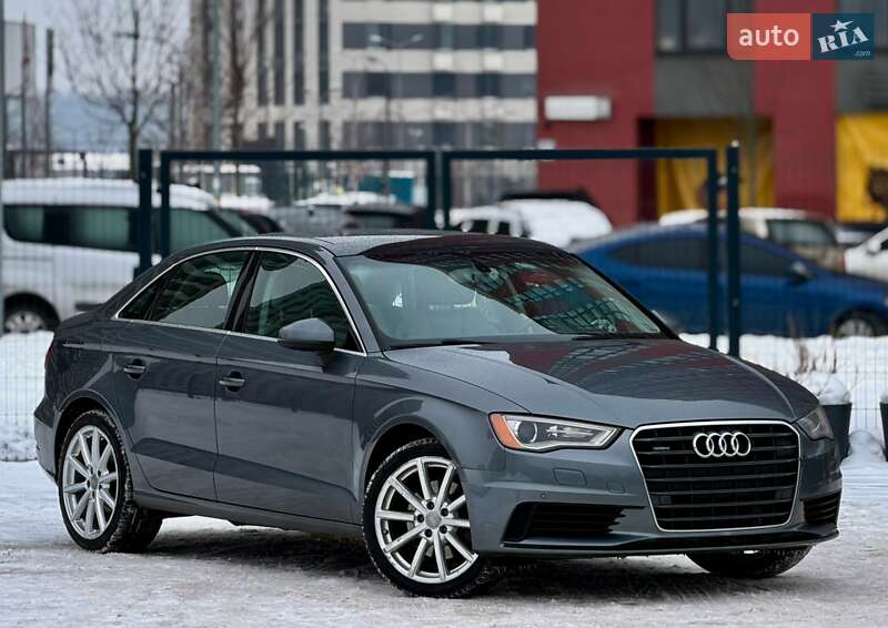 Седан Audi A3 2015 в Киеве
