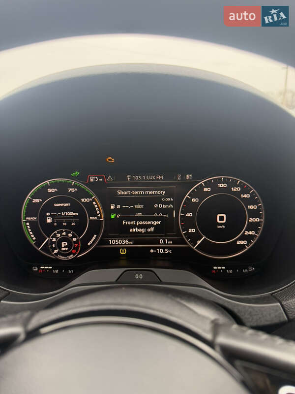 Хэтчбек Audi A3 2018 в Киеве