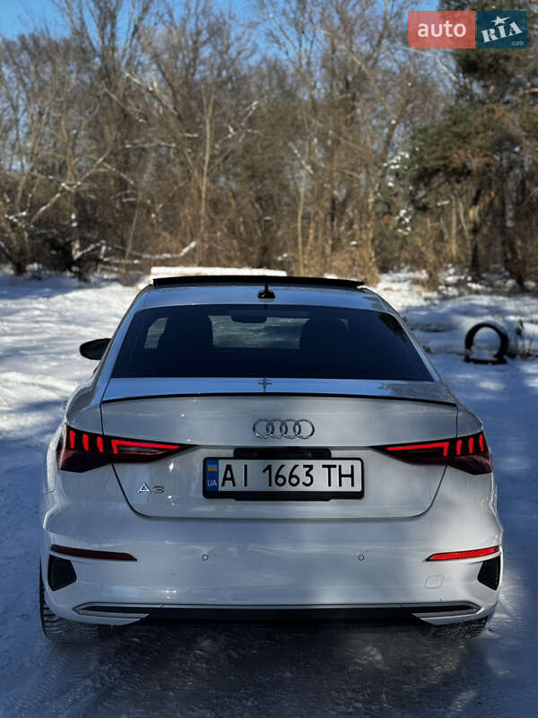 Седан Audi A3 2023 в Барышевке