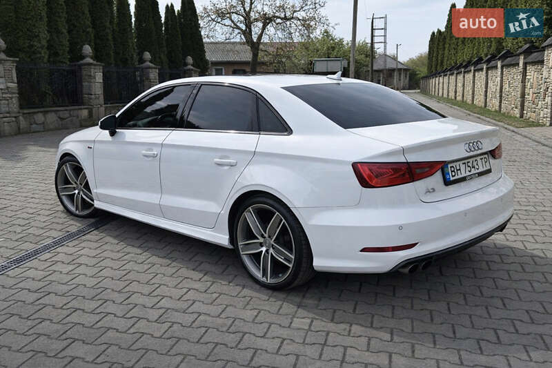 Седан Audi A3 2015 в Одесі