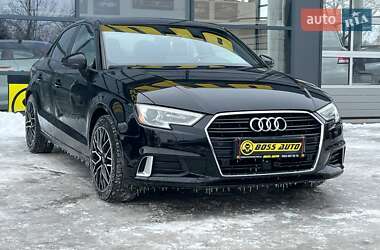 Седан Audi A3 2016 в Ивано-Франковске