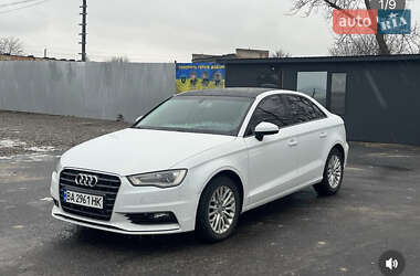 Седан Audi A3 2016 в Одессе