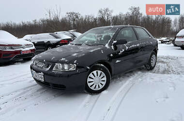 Хэтчбек Audi A3 2002 в Ровно