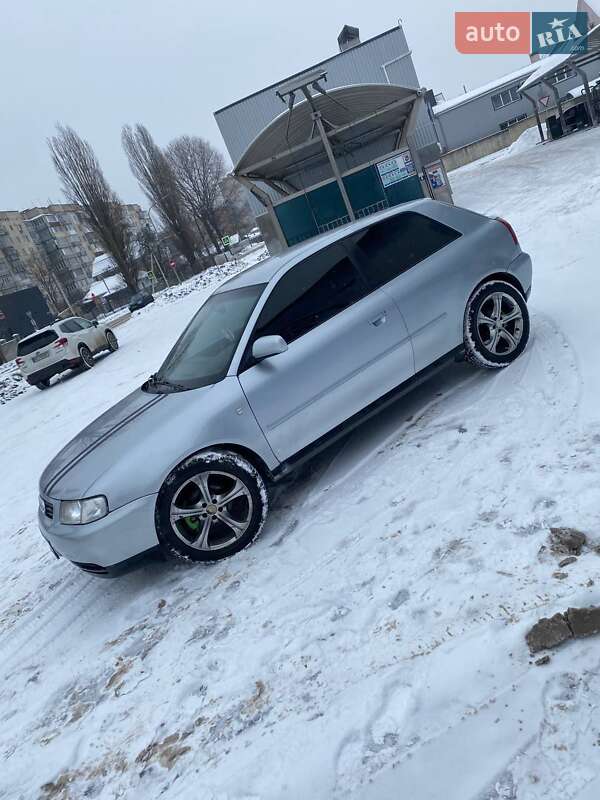 Хетчбек Audi A3 1997 в Хмельницькому