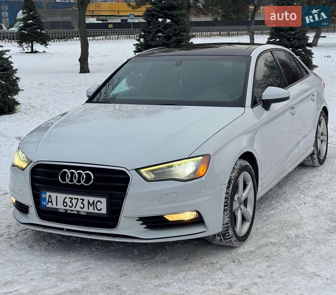 Седан Audi A3 2014 в Дніпрі