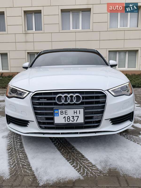 Седан Audi A3 2015 в Миколаєві