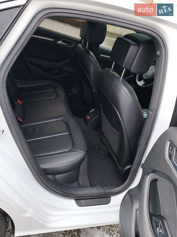 Седан Audi A3 2015 в Миколаєві