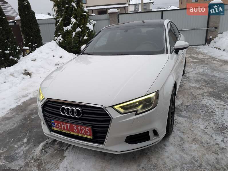 Седан Audi A3 2017 в Вінниці