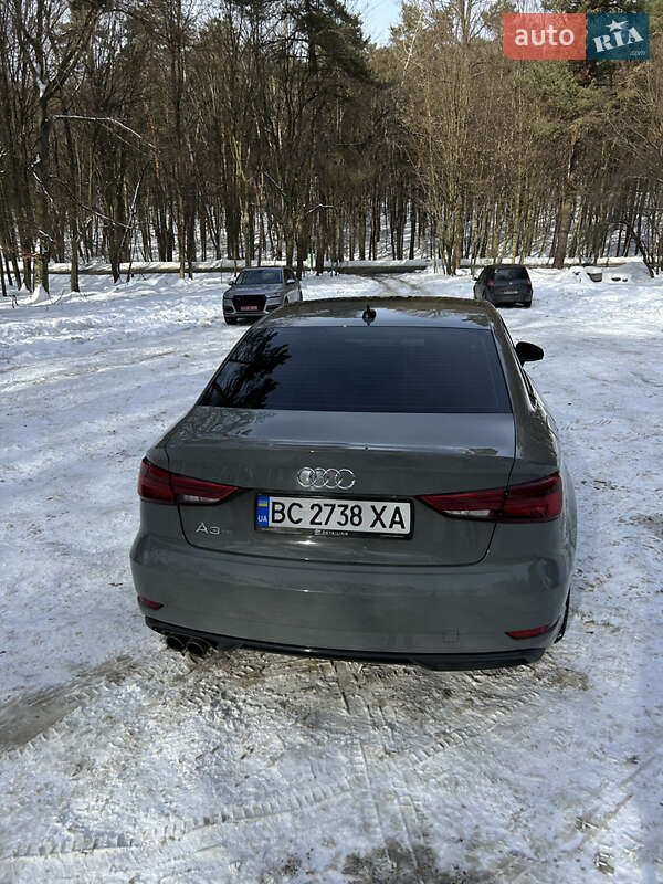 Седан Audi A3 2020 в Львові