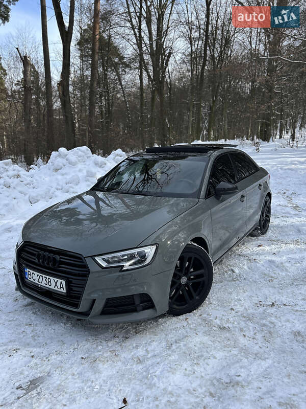 Седан Audi A3 2020 в Львові
