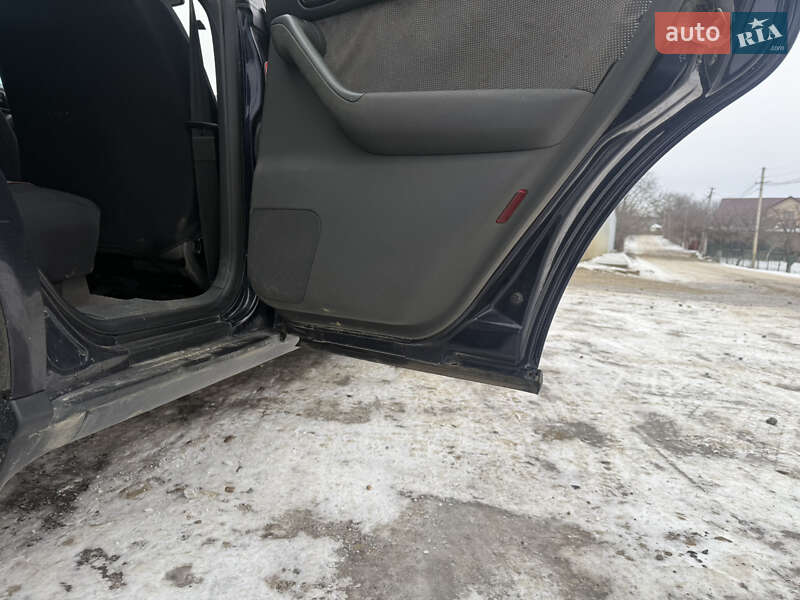 Хэтчбек Audi A3 1999 в Сторожинце