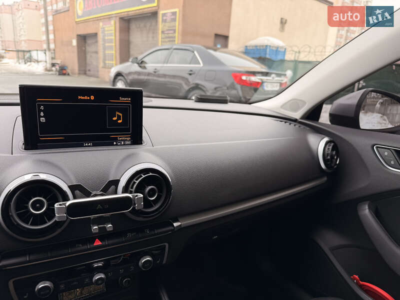 Седан Audi A3 2015 в Києві фото 8 Седан Audi A3 2015 в Києві