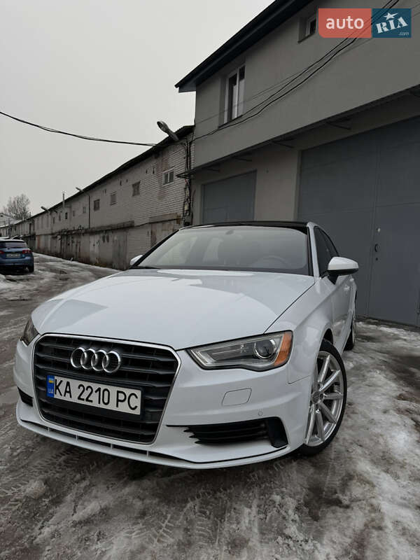 Седан Audi A3 2015 в Киеве фото Седан Audi A3 2015 в Киеве