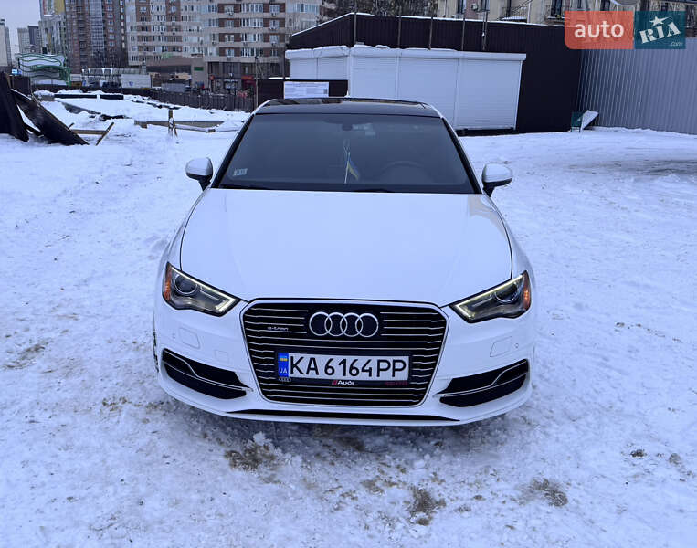 Хэтчбек Audi A3 2016 в Киеве фото 14 Хэтчбек Audi A3 2016 в Киеве