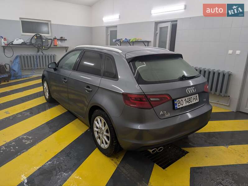 Хэтчбек Audi A3 2016 в Тернополе
