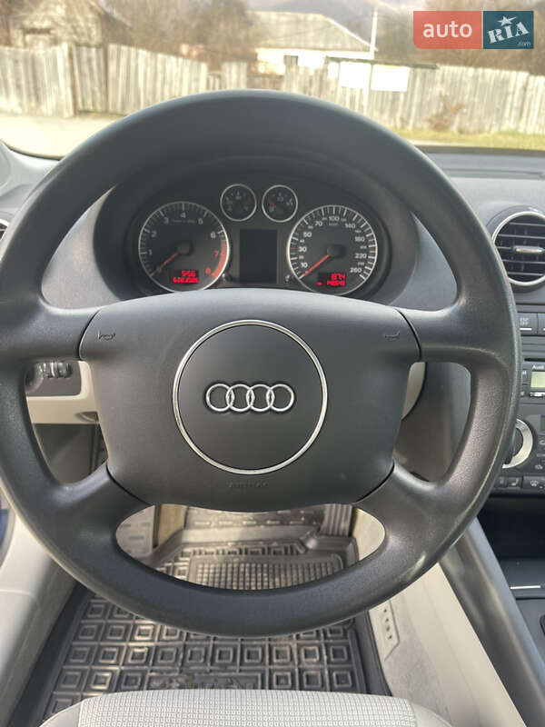 Хэтчбек Audi A3 2004 в Сваляве фото 20 Хэтчбек Audi A3 2004 в Сваляве