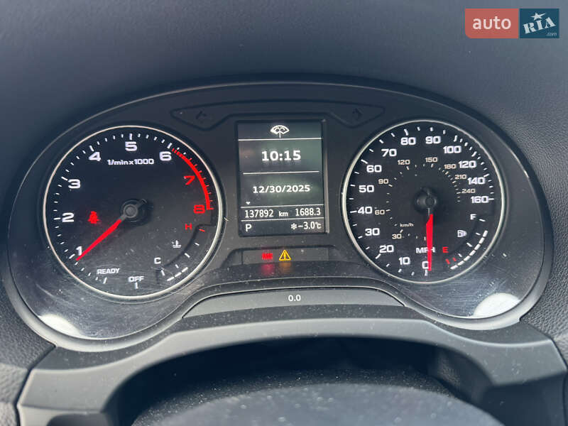 Седан Audi A3 2015 в Києві фото 20 Седан Audi A3 2015 в Києві