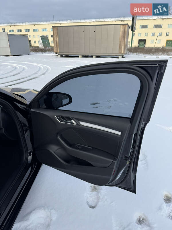 Седан Audi A3 2015 в Києві фото 28 Седан Audi A3 2015 в Києві