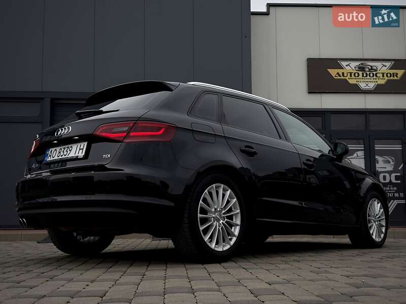 Хетчбек Audi A3 2015 в Мукачевому фото 42 Хетчбек Audi A3 2015 в Мукачевому