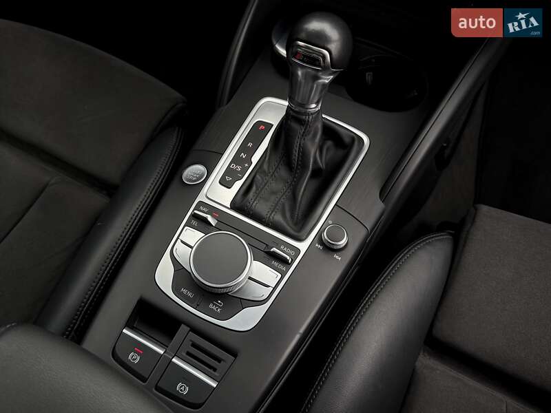 Хетчбек Audi A3 2015 в Мукачевому фото 51 Хетчбек Audi A3 2015 в Мукачевому