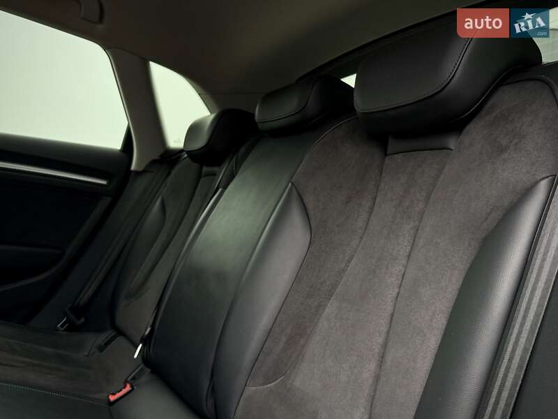 Хетчбек Audi A3 2015 в Мукачевому фото 53 Хетчбек Audi A3 2015 в Мукачевому