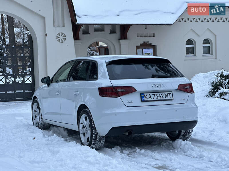 Хэтчбек Audi A3 2015 в Киеве фото 15 Хэтчбек Audi A3 2015 в Киеве
