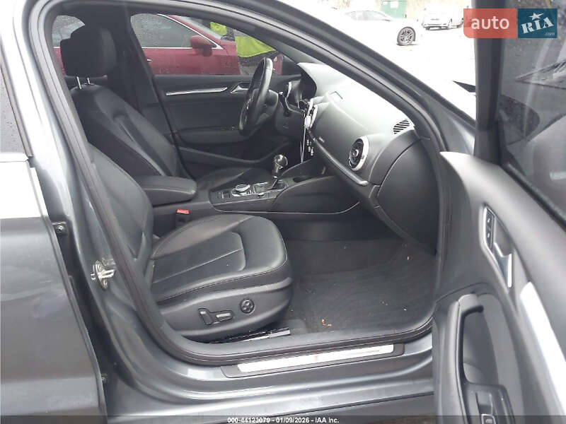 Седан Audi A3 2017 в Киеве фото 13 Седан Audi A3 2017 в Киеве