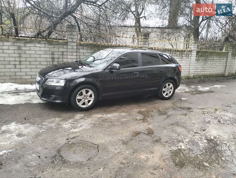 Хэтчбек Audi A3 2009 в Черкассах фото Хэтчбек Audi A3 2009 в Черкассах