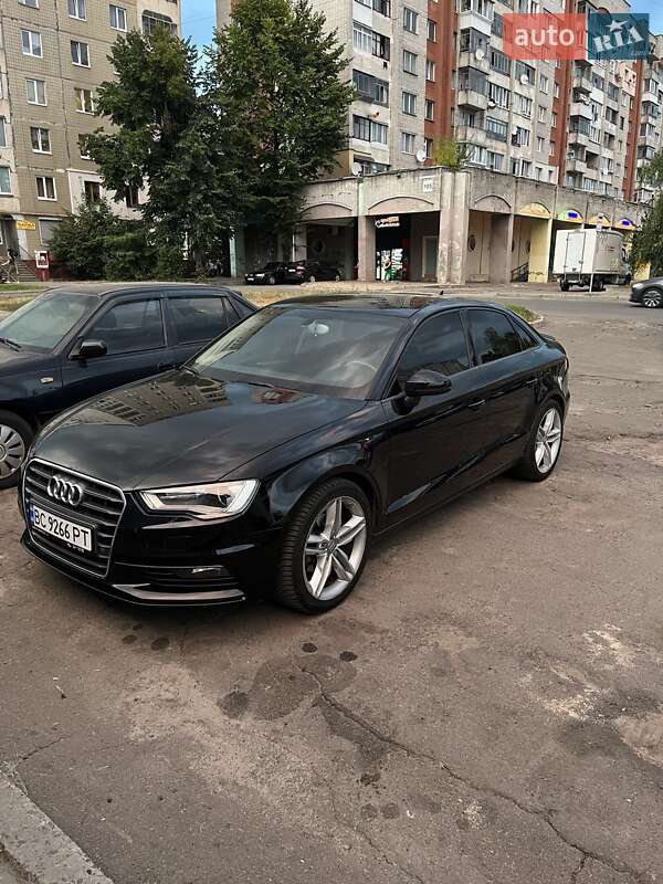 Седан Audi A3 2014 в Івано-Франківську