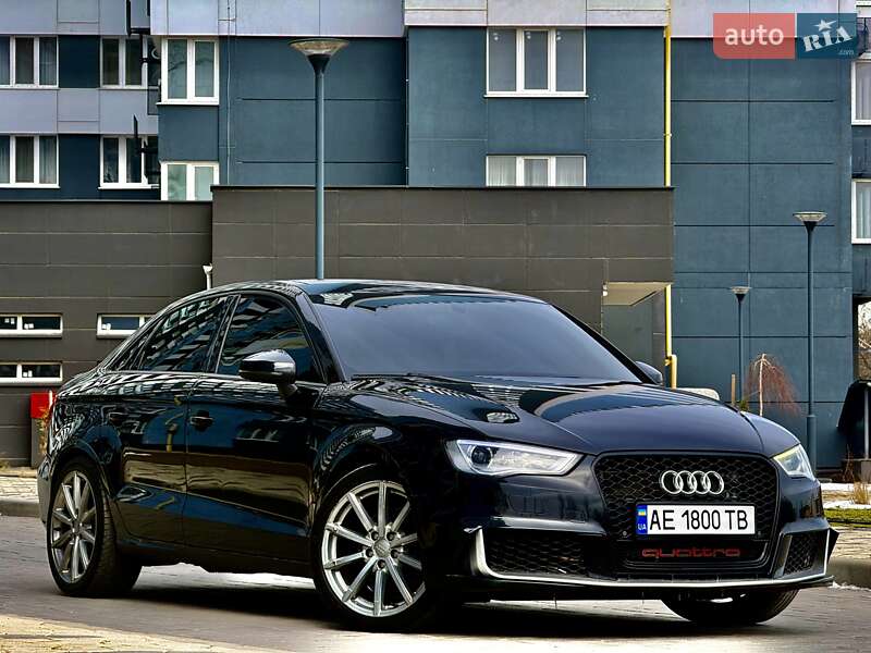 Седан Audi A3 2016 в Одессе