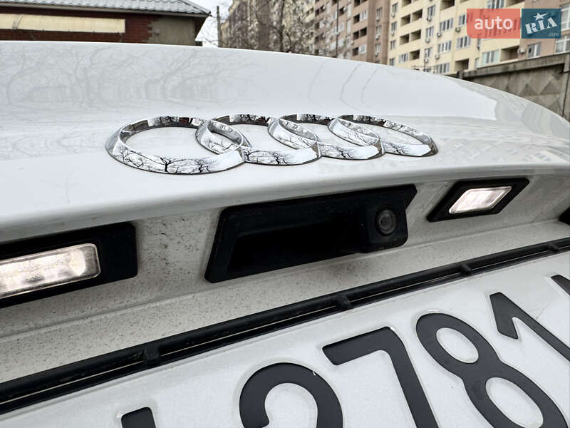 Седан Audi A3 2015 в Одессе