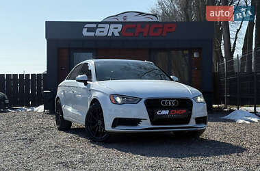 Седан Audi A3 2015 в Стрию