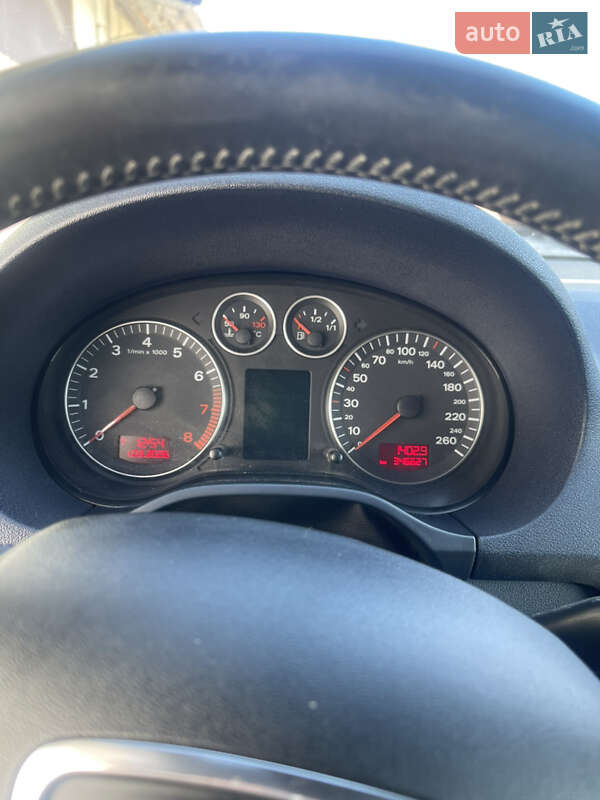 Хэтчбек Audi A3 2003 в Львове