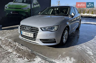Хэтчбек Audi A3 2015 в Киеве