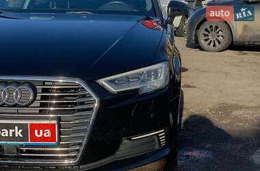 Хэтчбек Audi A3 2016 в Виннице