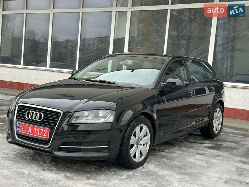 Хетчбек Audi A3 2011 в Києві фото Хетчбек Audi A3 2011 в Києві