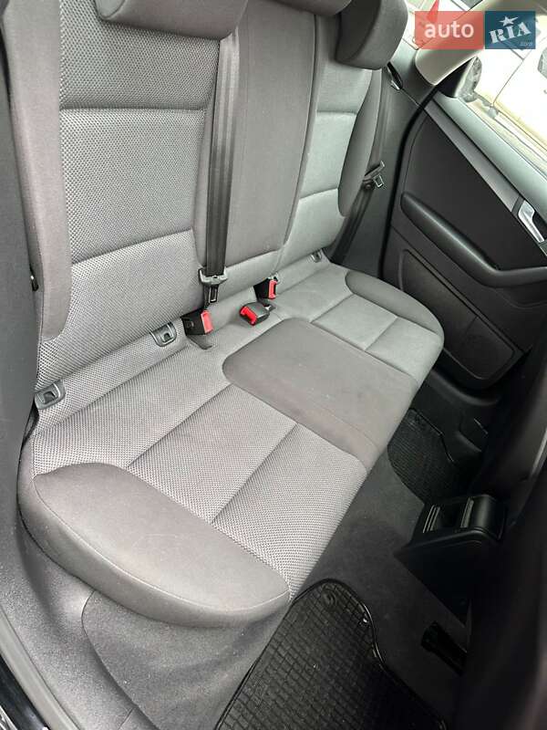 Хетчбек Audi A3 2011 в Києві фото 19 Хетчбек Audi A3 2011 в Києві
