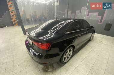 Седан Audi A3 2015 в Житомирі