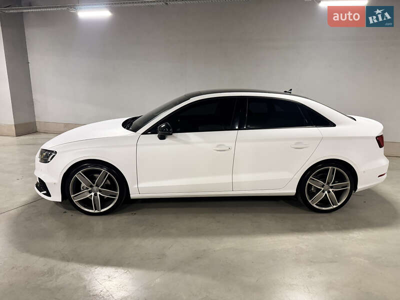 Седан Audi A3 2014 в Одесі