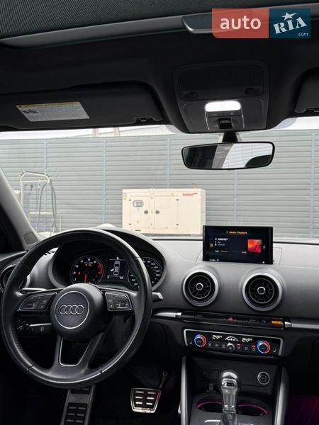 Седан Audi A3 2017 в Рокитному