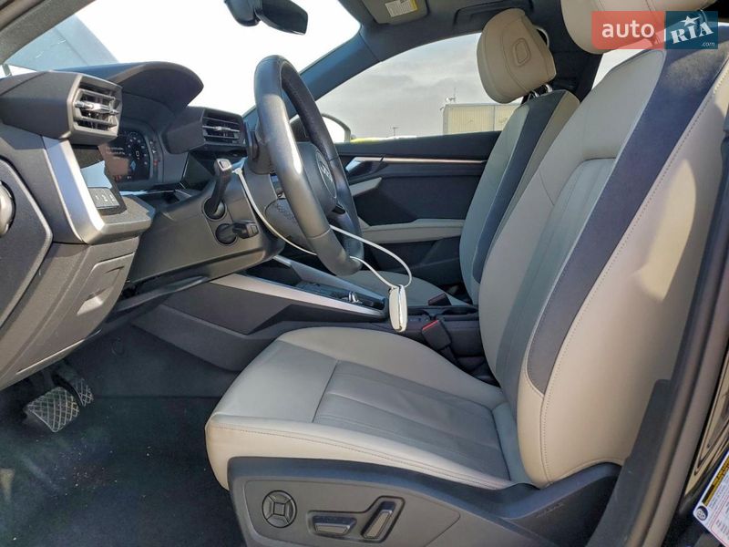 Седан Audi A3 2023 в Ровно