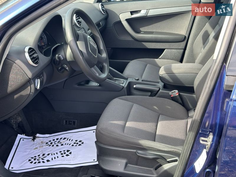 Хэтчбек Audi A3 2010 в Луцке