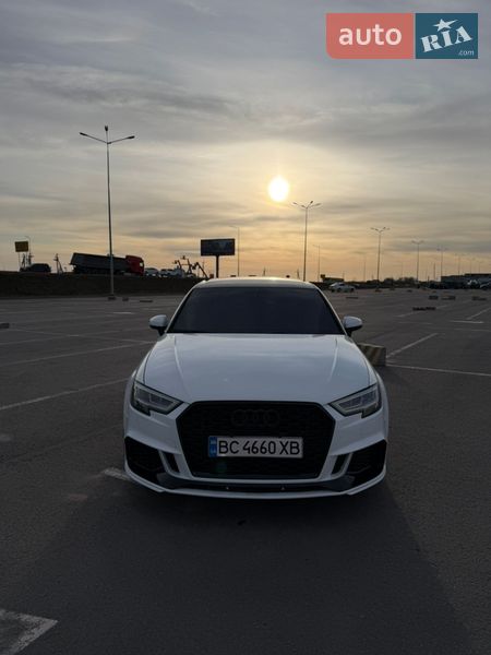 Седан Audi A3 2018 в Львове