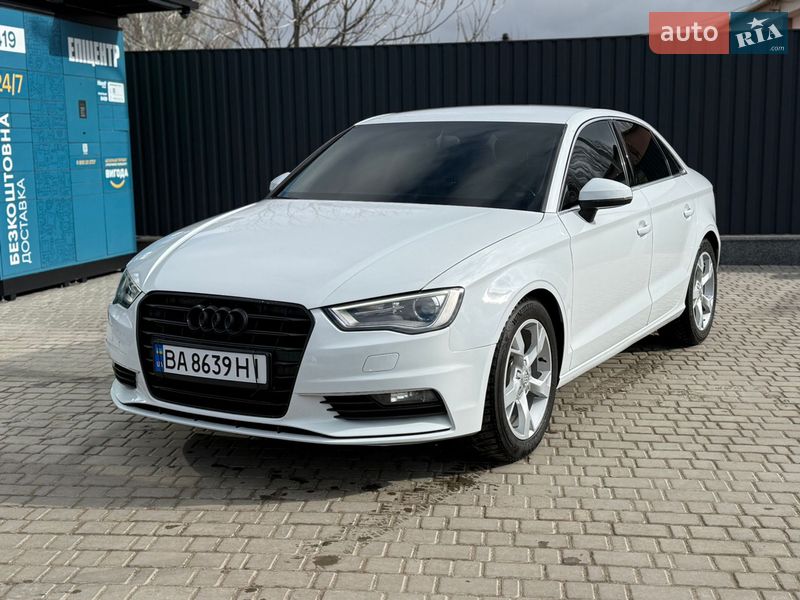 Седан Audi A3 2013 в Кропивницькому