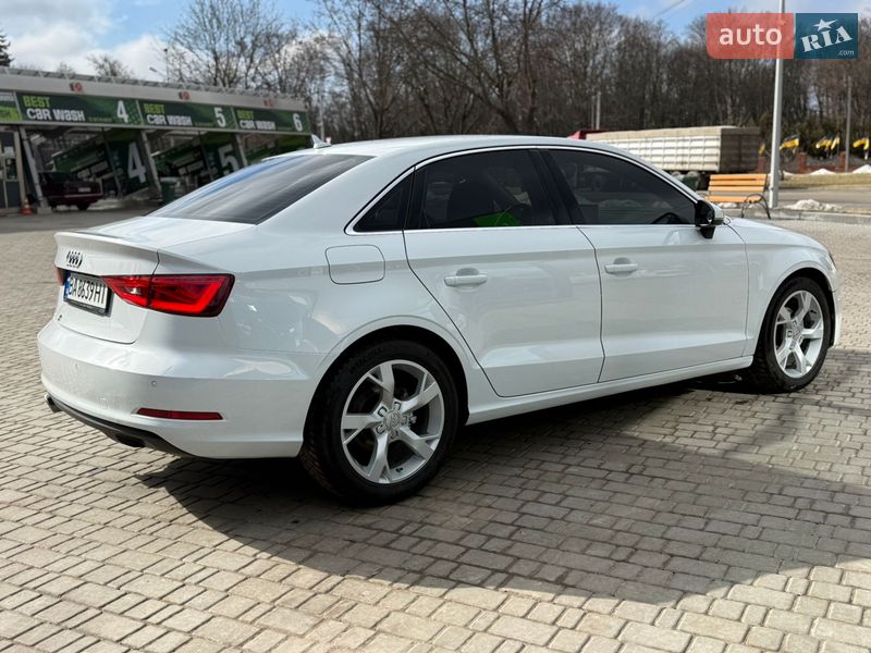 Седан Audi A3 2013 в Кропивницькому