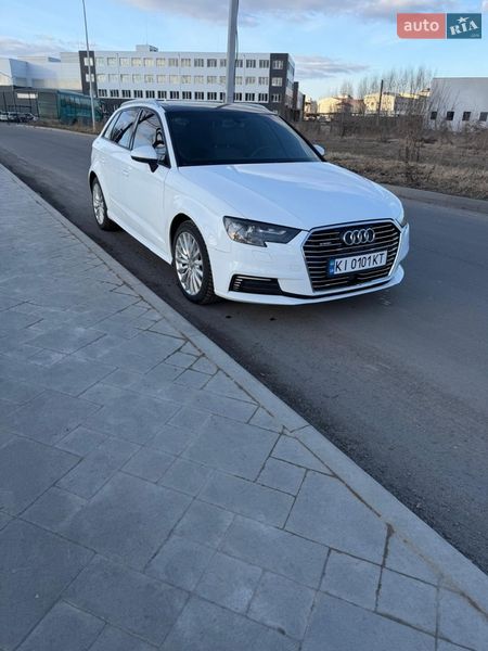 Хэтчбек Audi A3 2016 в Василькове