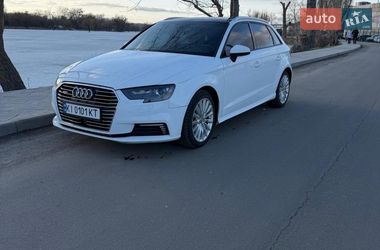 Хэтчбек Audi A3 2016 в Василькове
